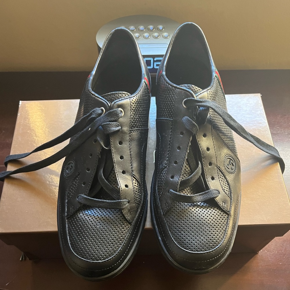 Men’s Gucci sneakers